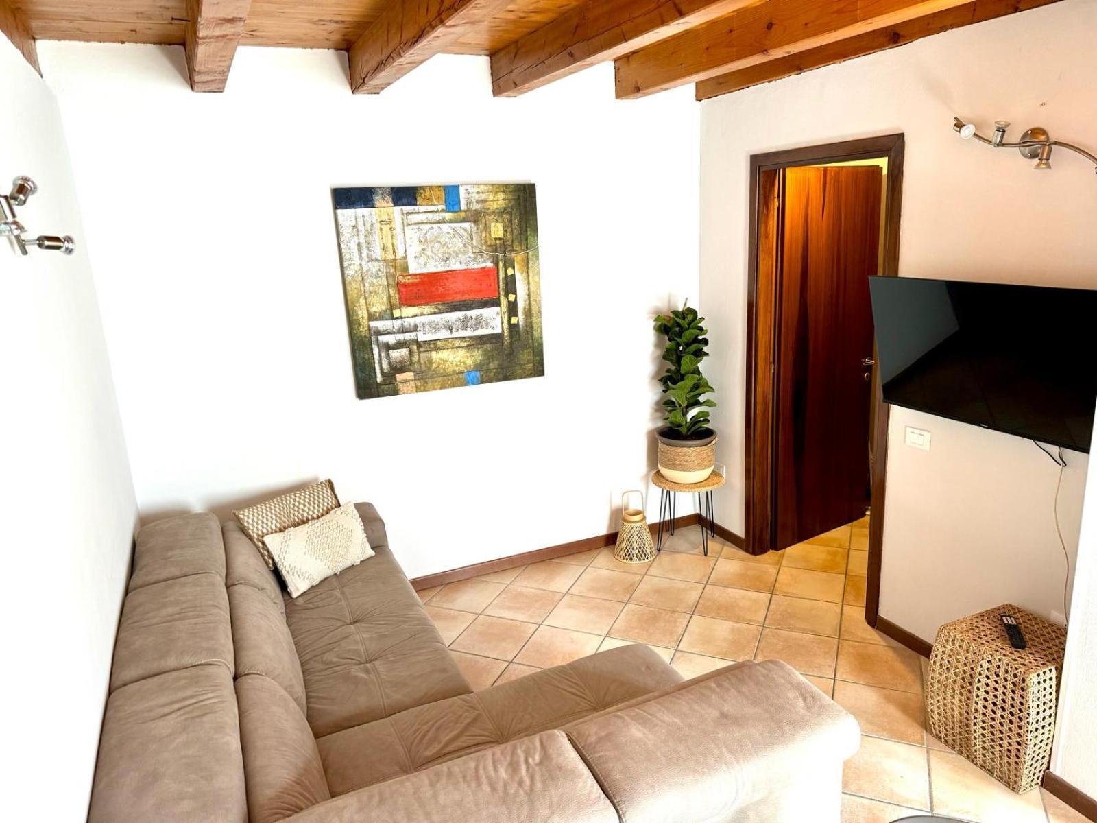 Appartamento Santa Maria Desenzano del Garda Bagian luar foto